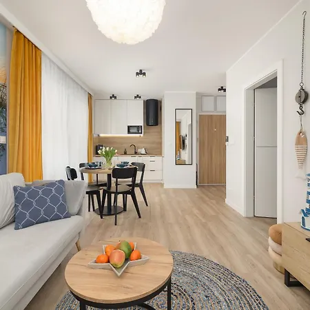 Coast With Large, Furnished Balcony In By Renters * Gaski (Koszalin)