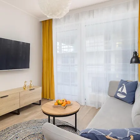 Coast With Large, Furnished Balcony In By Renters *