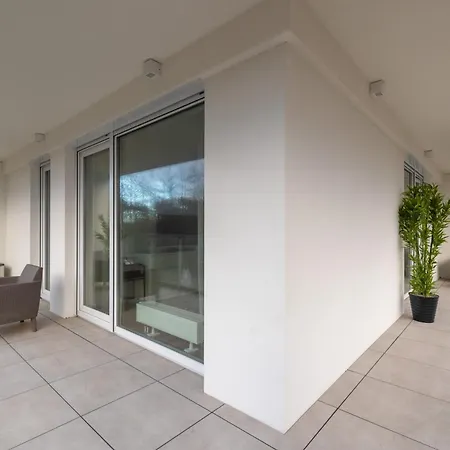 Coast With Large, Furnished Balcony In By Renters *