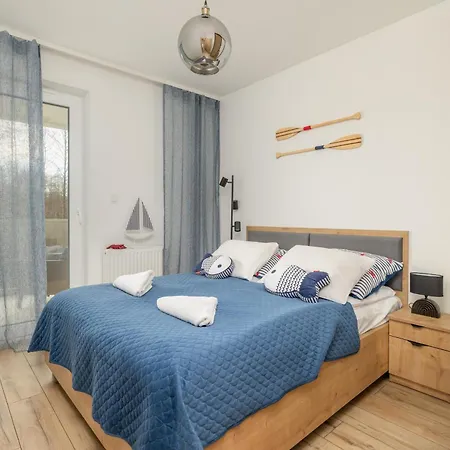 Coast With Large, Furnished Balcony In By Renters Appartamento *